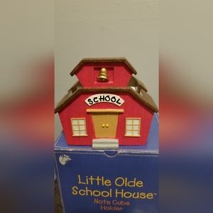 RUSS  Little Olde School House Note Cube Holder